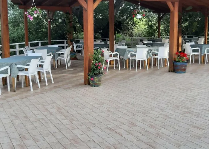 Te Zagolli Bed & Breakfast Orikumi