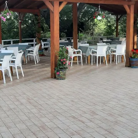 Te Zagolli Frühstückspension Orikum